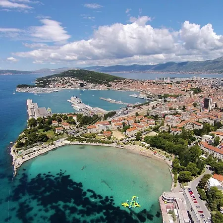 Apartman With Wifi - 13415 Split