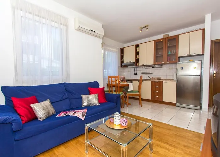 With Wifi - 13415 Apartament